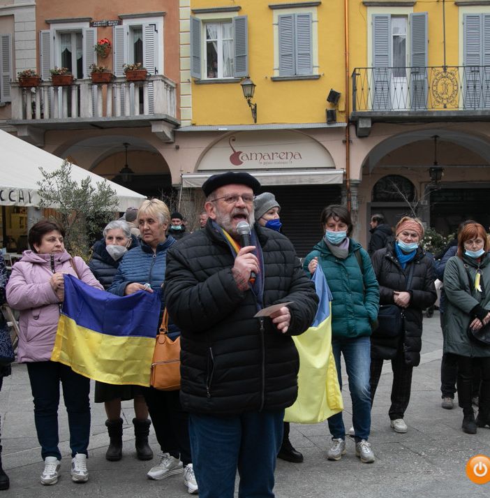 Manifestazione provinciale per la pace in Ucraina in piazza Mercato a Domo FOTO E VIDEO