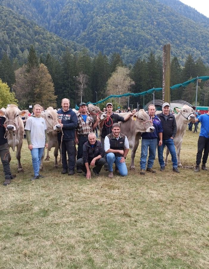 Pallanzeno in festa con la mostra di pittura e un torneo dedicato a don Luigi