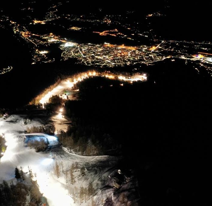Domobianca365: un capodanno sulla neve tra sci, festa e divertimento