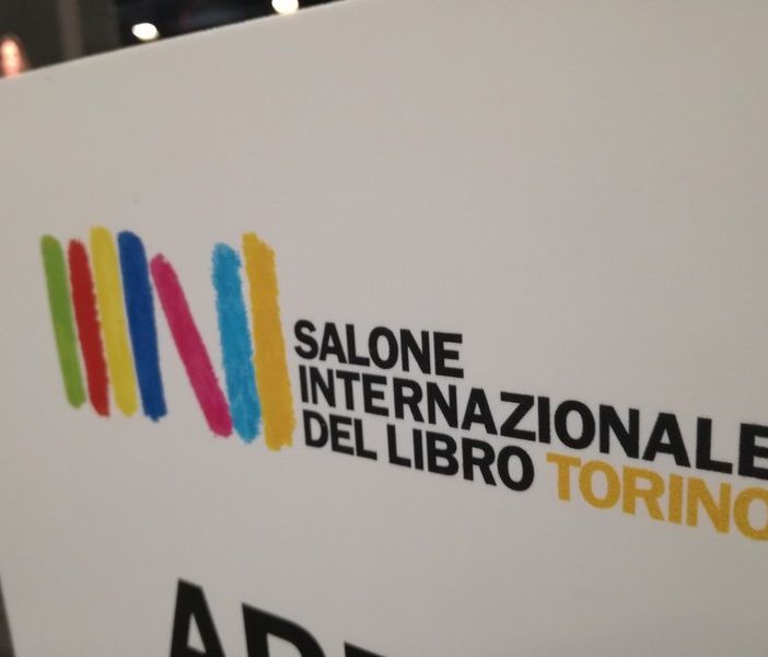 Salone del Libro, editore rinuncia per protesta contro il Green Pass