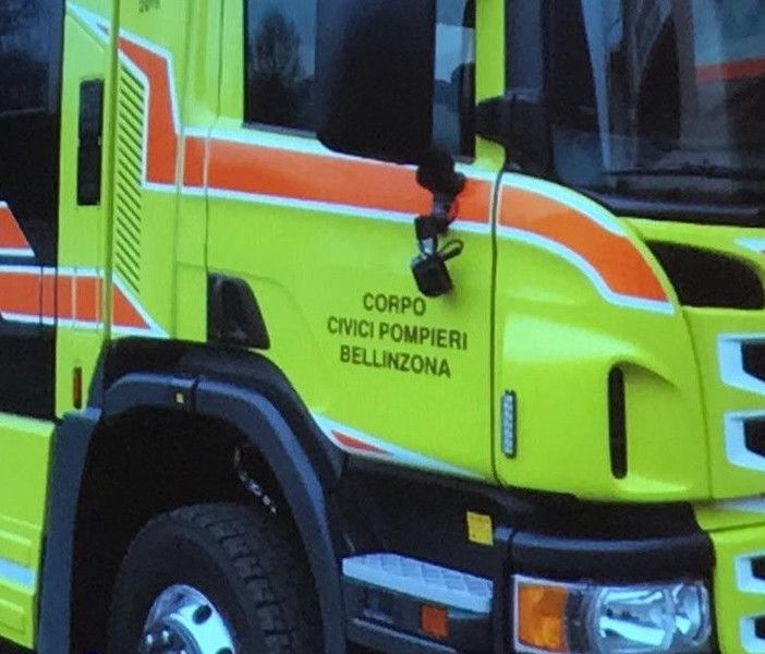 Paura a scuola a Bellinzona: stufa in fiamme, 120 alunni evacuati