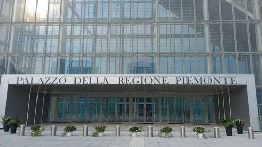 Ufficio stampa, la Regione Piemonte ritira il bando sospeso dal Consiglio di Stato