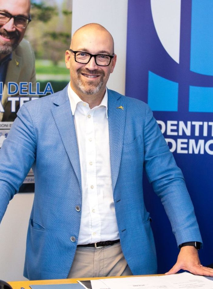 “La corsa all’auto elettrica si schianta contro la dura realtà, lo dice la Corte dei conti europea”