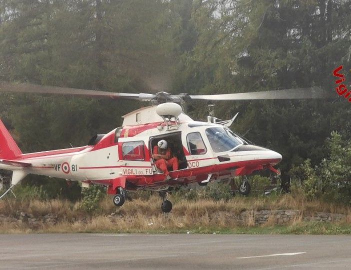 Turisti tedeschi si perdono al Moro, recuperati dall'elicottero dei Vigili del fuoco