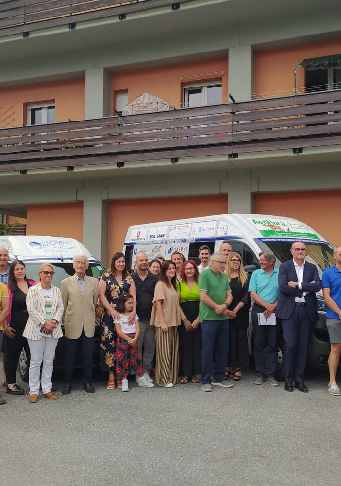 Due nuovi mezzi per il Ciss Ossola grazie alla generosità di 70 aziende del territorio VIDEO