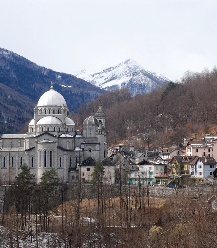 Materiale e detriti nel torrente, il comune di Re ordina ai proprietari di intervenire