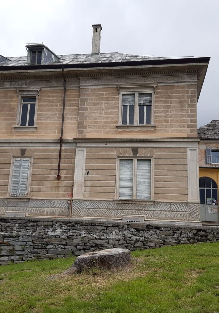 Alunni in visita all'esposizione  “Da Redipuglia a Craveggia”