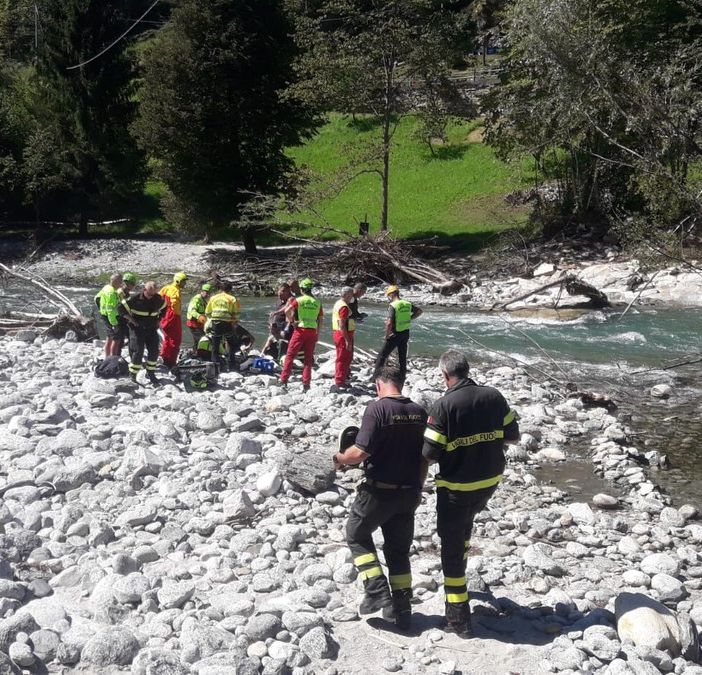 Trasferita a Torino la turista caduta alle Marmitte dei Giganti
