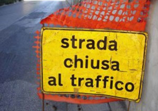 Lavori sulla strada cantonale a Locarno in via ai Monti
