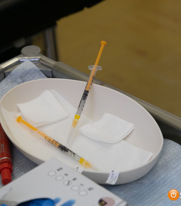 Covid, scattano le multe per i no vax over 50