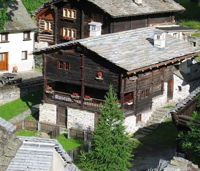 La Walserhaus di Bosco Gurin si aggiudica il Premio Meyvaert