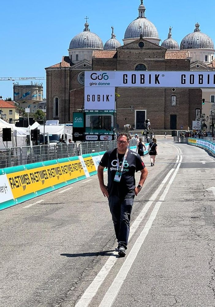 Ciclismo, Alexandro Colombo al Giro d'Italia femminile