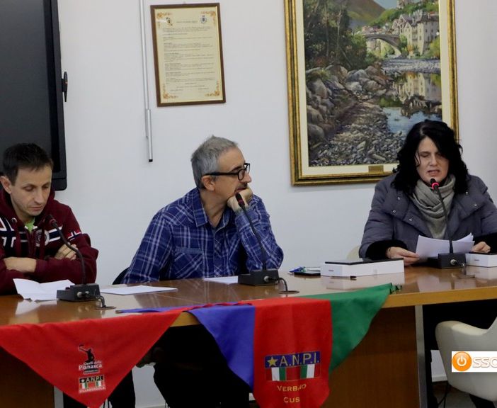 Un momento dell'assemblea: a sinistra l'ex presidente Omar Mazzocchi, il presidente Daniele Fortin e Ivana Bandini