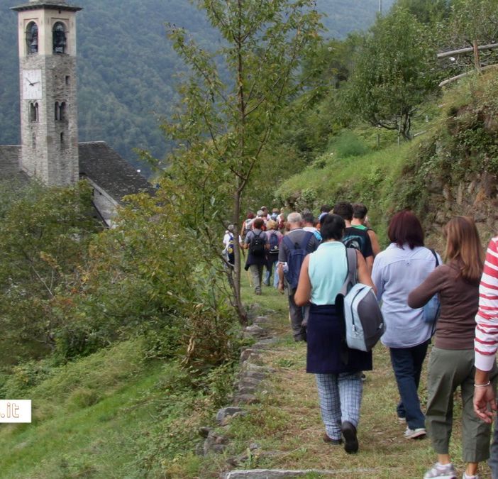 Torna l'Antronesca, camminata autunnale da Villa ad Antrona