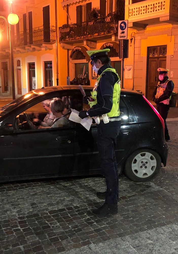 Il Piemonte torna “arancione”: cosa si può fare e cosa no