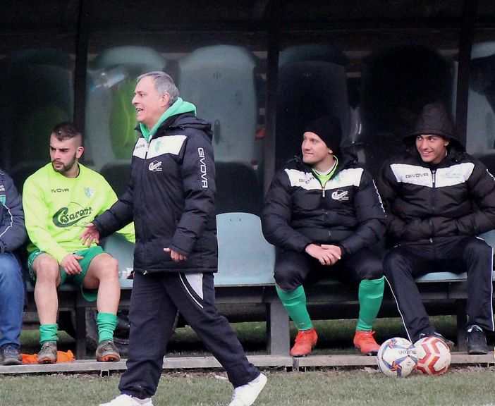 Enrico Castelnuovo, allenatore di un  Vogogna in ripresa