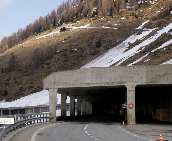 'Stop ai trasporti pericolosi sul Sempione''
