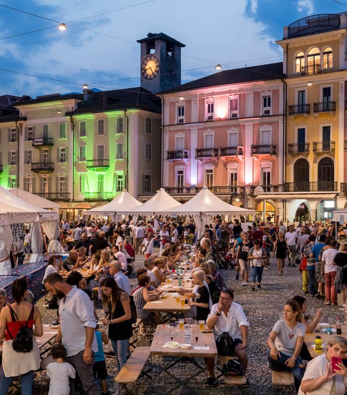 Gusti, musica e divertimento: ottavo campionato ticinese del risotto a Locarno