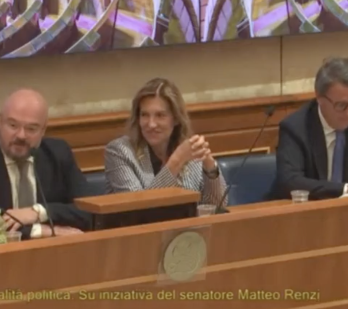 Matteo Renzi accoglie Borghi: &quot;Con lui il terzo polo oggi è più forte&quot;