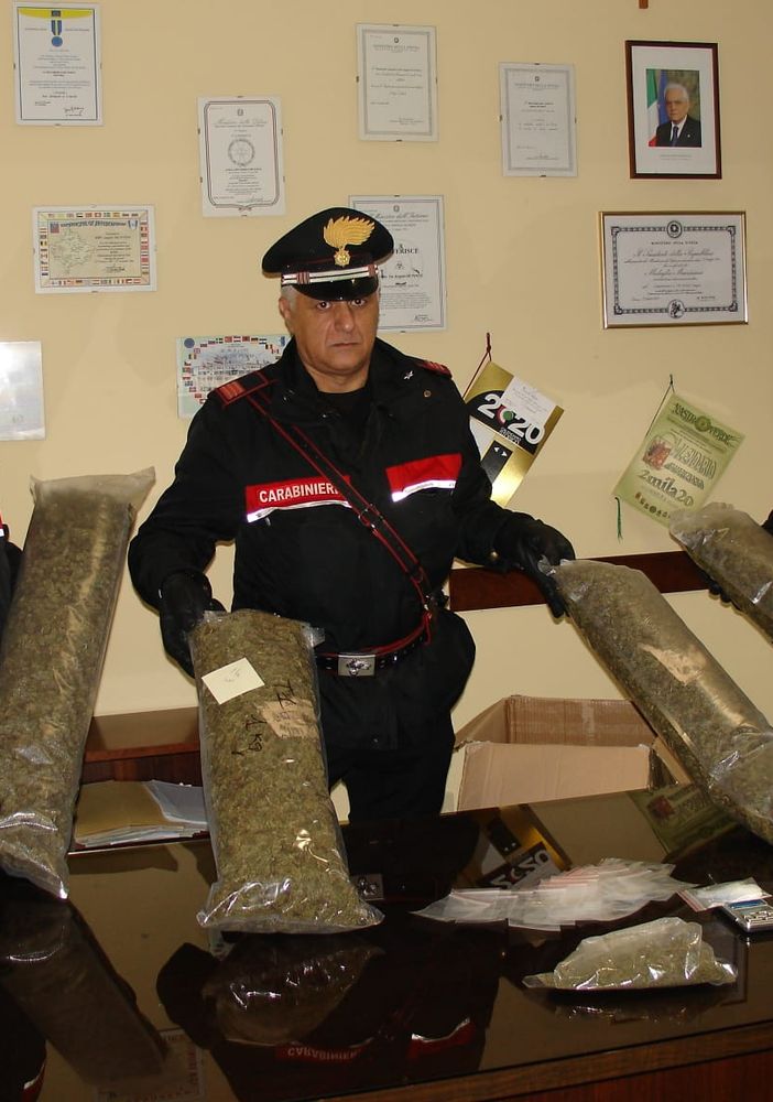 Quattro arresti dei Carabinieri per spaccio a Verbania. La droga dalla Spagna finiva anche in Lombardia e Liguria