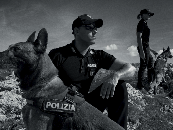 La polizia di Stato presenta il calendario 2025