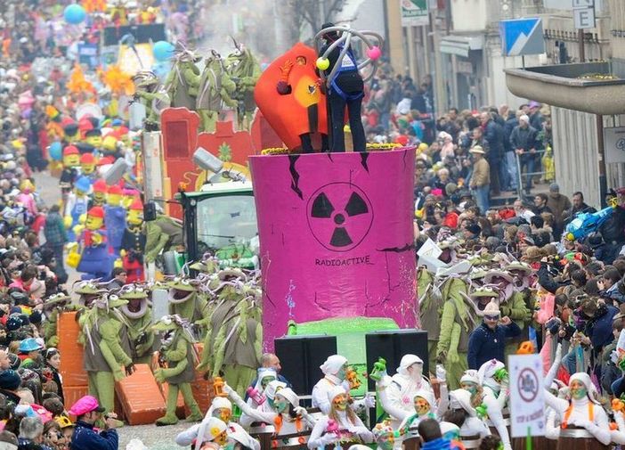Niente manifestazioni di carnevale in Canton Ticino