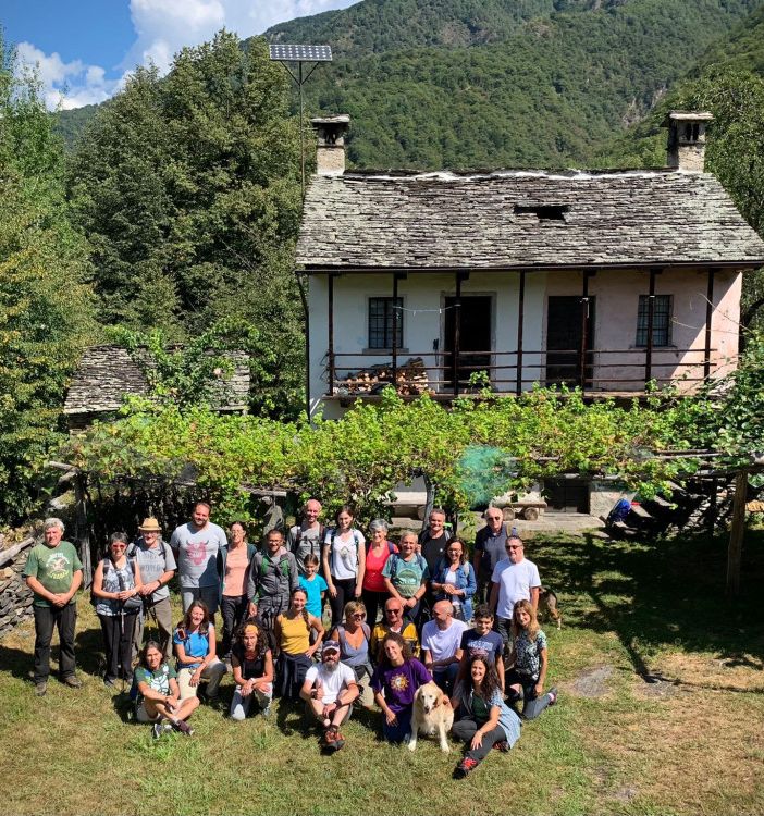 Passeggiate comunitarie con gli abitanti delle Terre di Mezzo della Val Grande