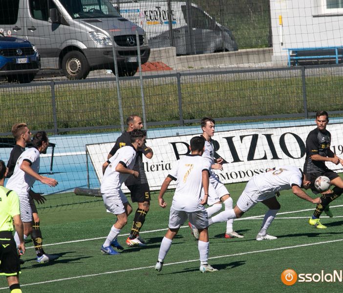 Promozione, un solo punto per le due ossolane