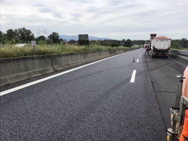 A26, chiuso per una notte il tratto tra l'allacciamento SS34 e Baveno