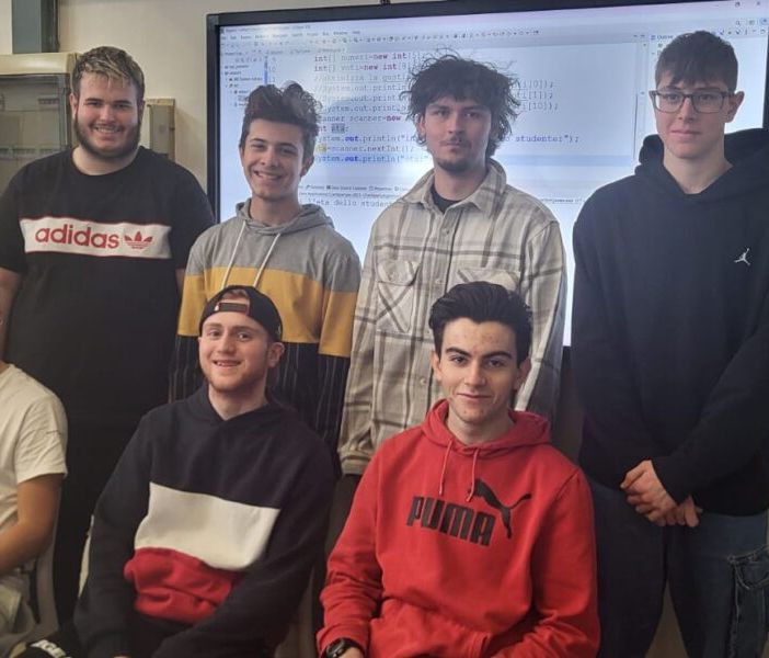 Ottimi risultati per sette studenti del Marconi Galletti Einaudi alle Olimpiadi di Informatica