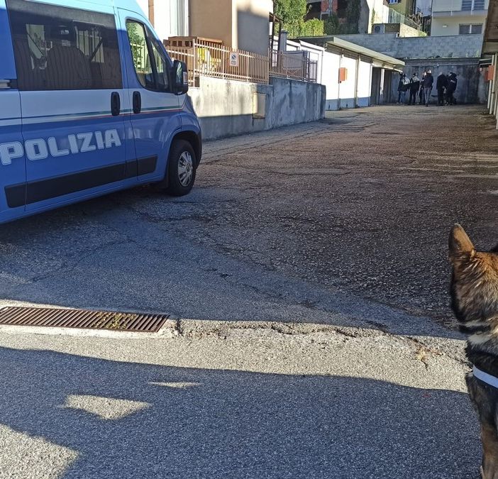 Un arresto e un mandato di cattura per un giro di spaccio tra Cusio e Verbano