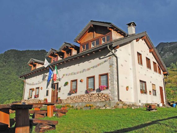 Il rifugio Parpinasca cerca un nuovo gestore