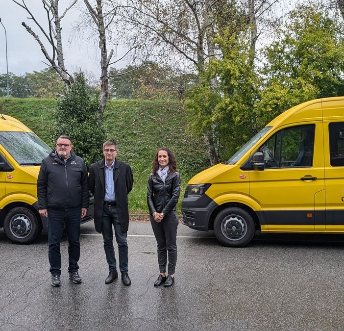 Otto nuovi scuolabus ibridi dal Parco Val Grande. Spadone: &quot;Un risultato significativo&quot;