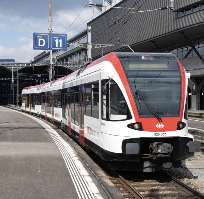Risparmio energetico: la Svizzera incomincia dai treni