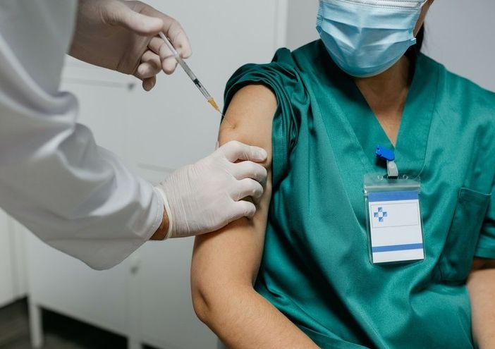 Nursing Up: “Su terza dose per operatori sanitari ancora incertezze e posizioni generiche”