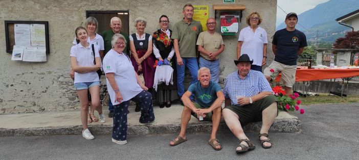 Inaugurato un nuovo defibrillatore a Trontano