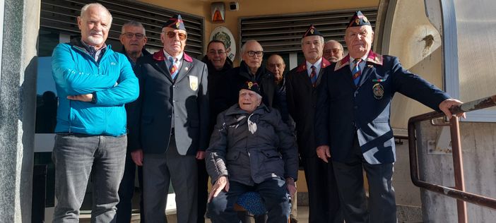 La polizia domese festeggia i 100 anni dell'ex viceispettore Giovanni Margarone