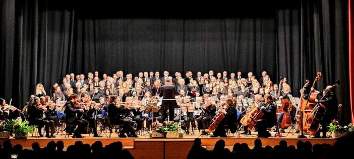 L’opera torna al teatro La Fabbrica: in scena “La Traviata” L’opera torna al teatro La Fabbrica: in scena “La Traviata”