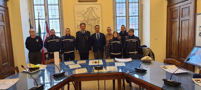 Un corso per maneggiare in sicurezza le armi per gli agenti della Polizia locale domese