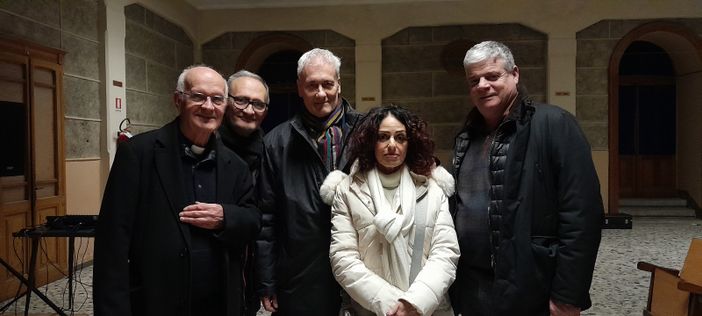 Grande partecipazione per la proiezione dello sceneggiato "In cammino con Antonio Rosmini" FOTO E VIDEO Grande partecipazione per la proiezione dello sceneggiato "In cammino con Antonio Rosmini" FOTO E VIDEO
