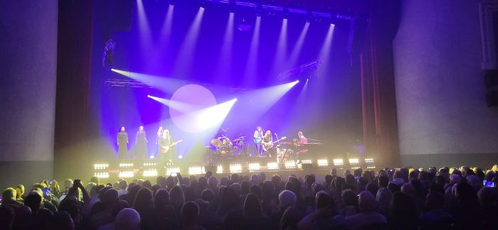 I Pink Sonic infiammano La Fabbrica