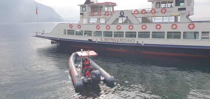 Vigili del fuoco, il sindacato chiede un'imbarcazione antincendio sul lago Maggiore Vigili del fuoco, il sindacato chiede un'imbarcazione antincendio sul lago Maggiore