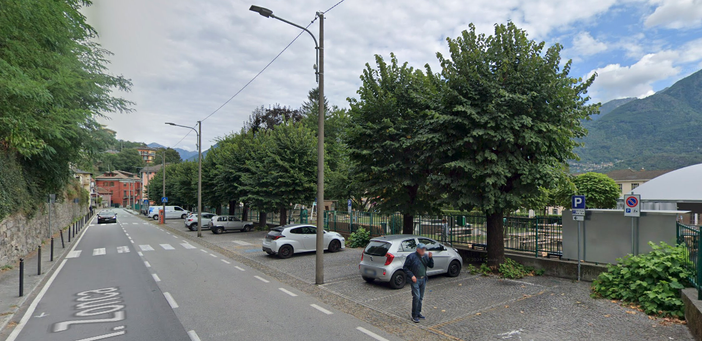 Villadossola, la minoranza chiede l'eliminazione del disco orario per il parcheggio di via Zonca Villadossola, la minoranza chiede l'eliminazione del disco orario per il parcheggio di via Zonca