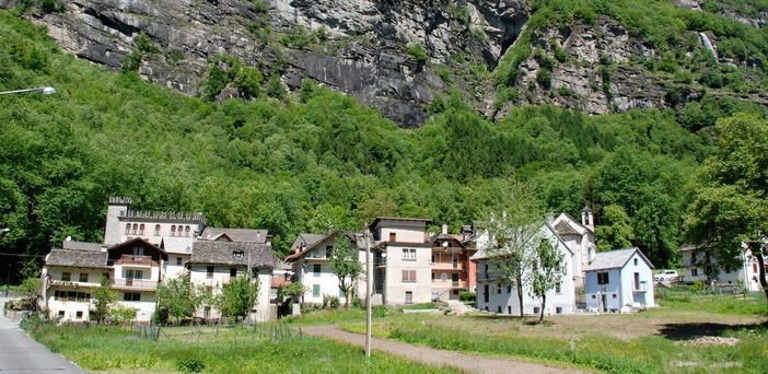 Premia, le iniziative natalizie partono da Cadarese