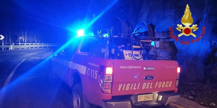 Lastroni di ghiaccio sulla statale dell'Anzasca