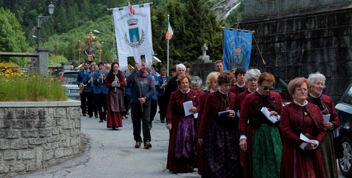 In Val Formazza si celebra San Bernardo in vista dell'inaugurazione della "Via dell'Abate" In Val Formazza si celebra San Bernardo in vista dell'inaugurazione della "Via dell'Abate"
