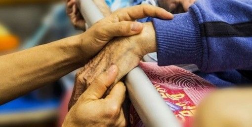 Regione, più risorse per l'assistenza agli anziani non autosufficienti in Rsa Regione, più risorse per l'assistenza agli anziani non autosufficienti in Rsa