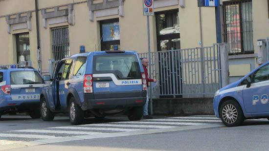 Domodossola, espulso 28enne turco fermato a bordo di un treno regionale Domodossola, espulso 28enne turco fermato a bordo di un treno regionale