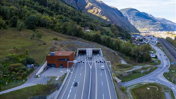 Vallese, autostrada A9 interrotta per quattro notti