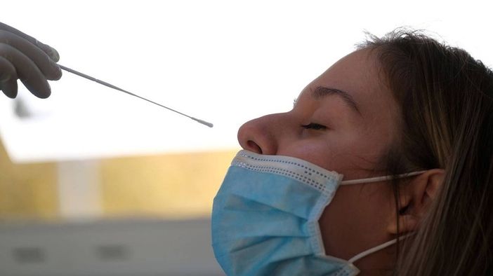 Svizzera, in vigore le nuove disposizioni per i test covid